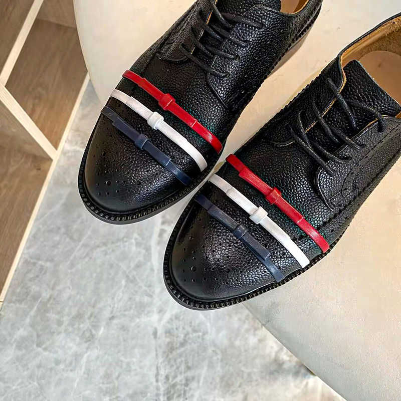 2025 women's leather shoes