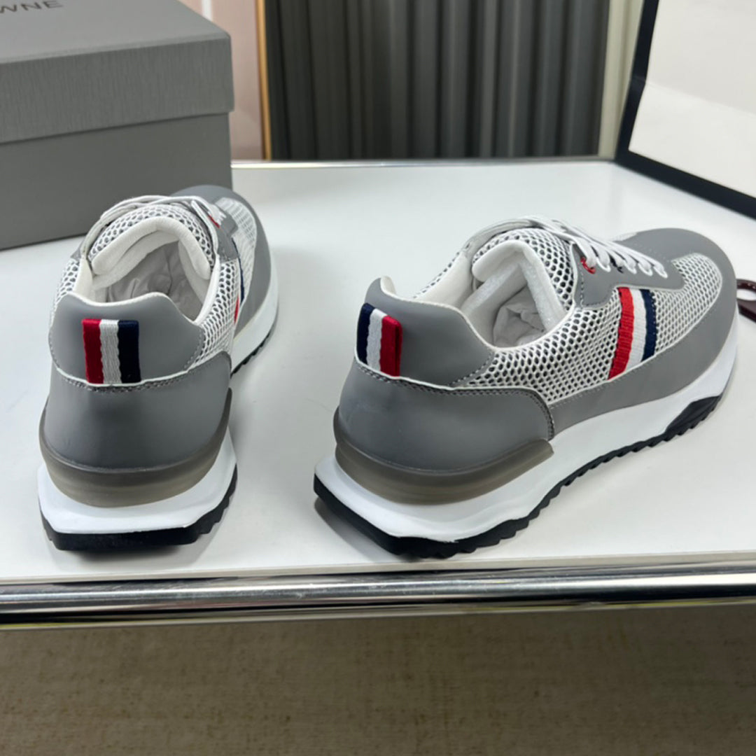 2025 Leather sneakers