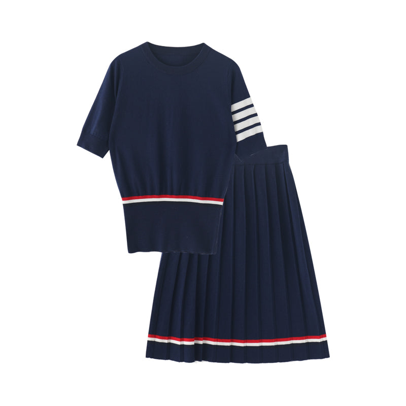 2025  Knitted skirt suit