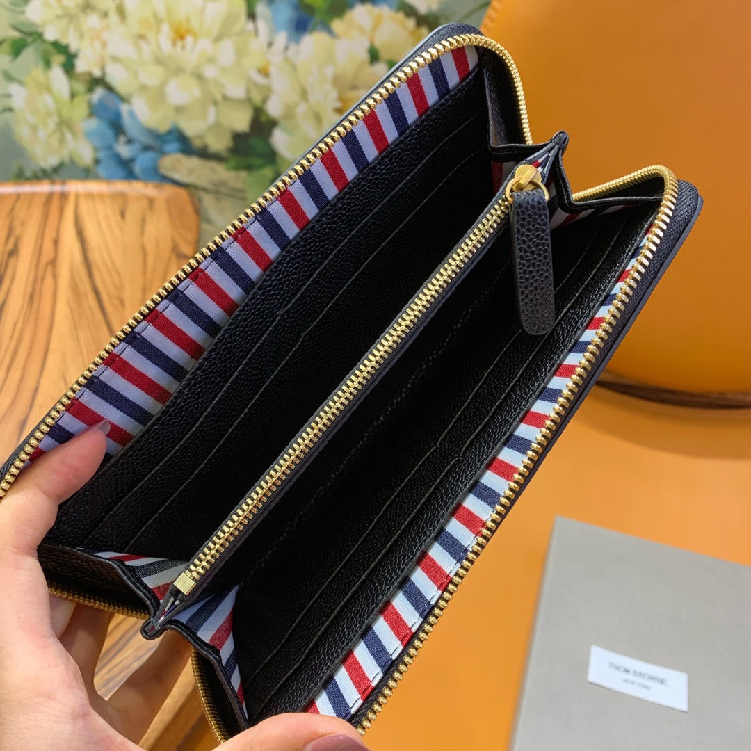 2025 Cowhide clutch wallet