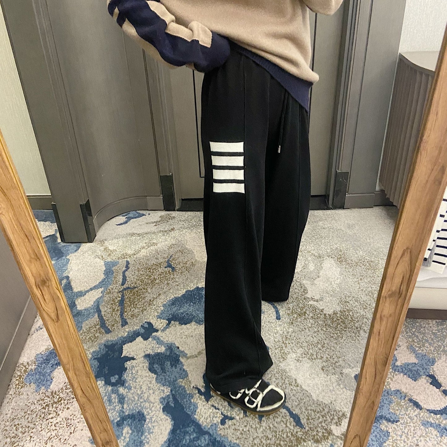 Knitted wide-leg pants