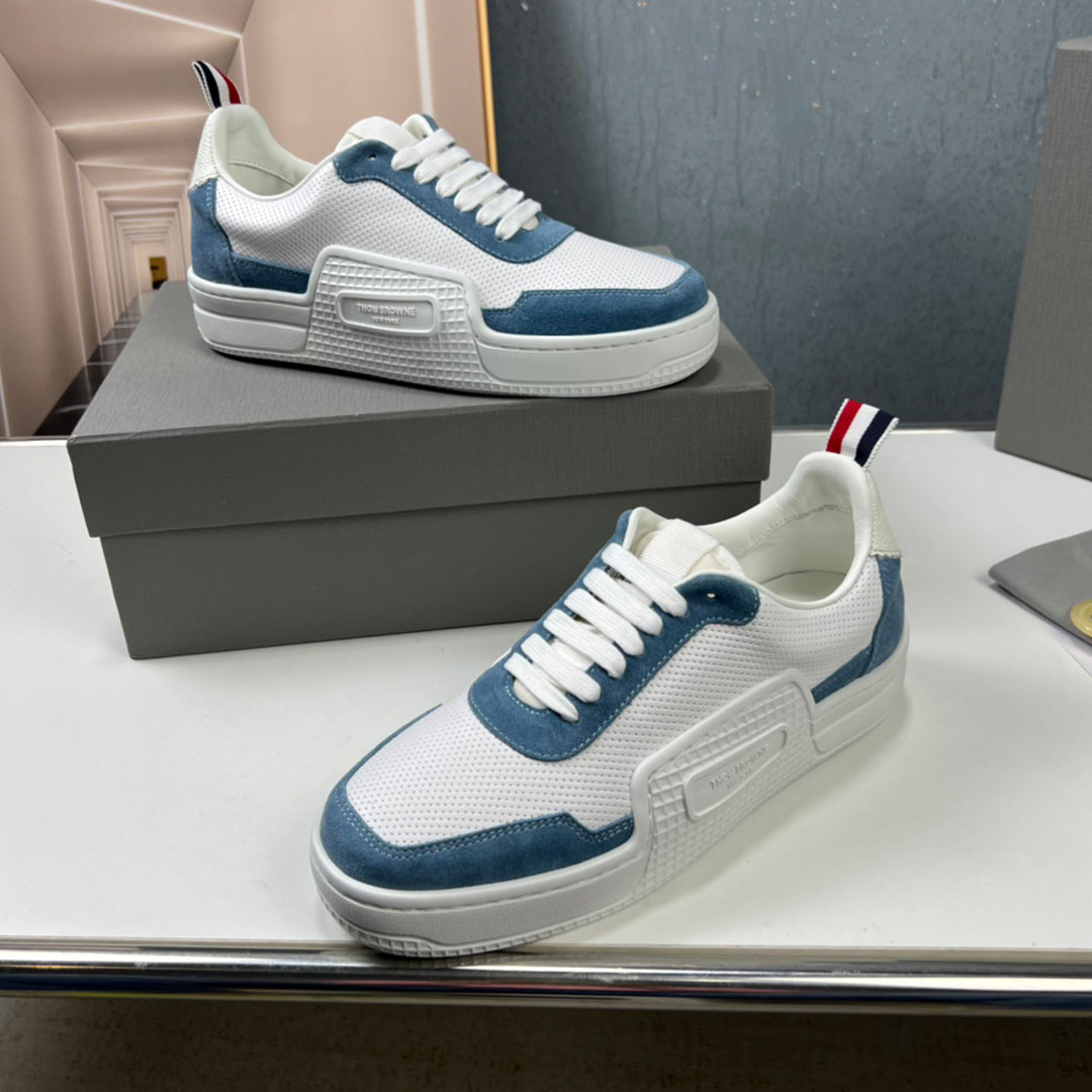 2025 Leather sneakers