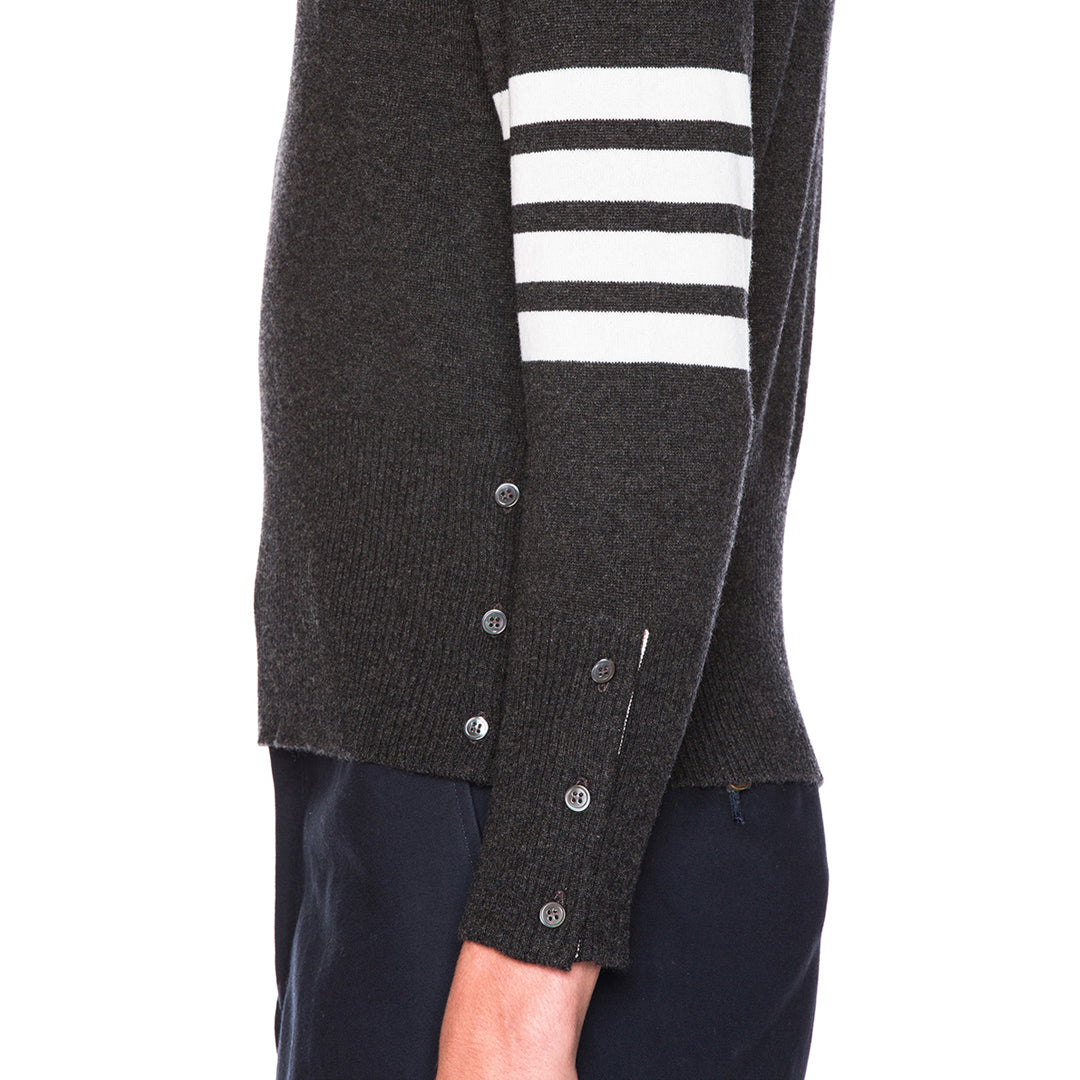 Round neck wool sweater