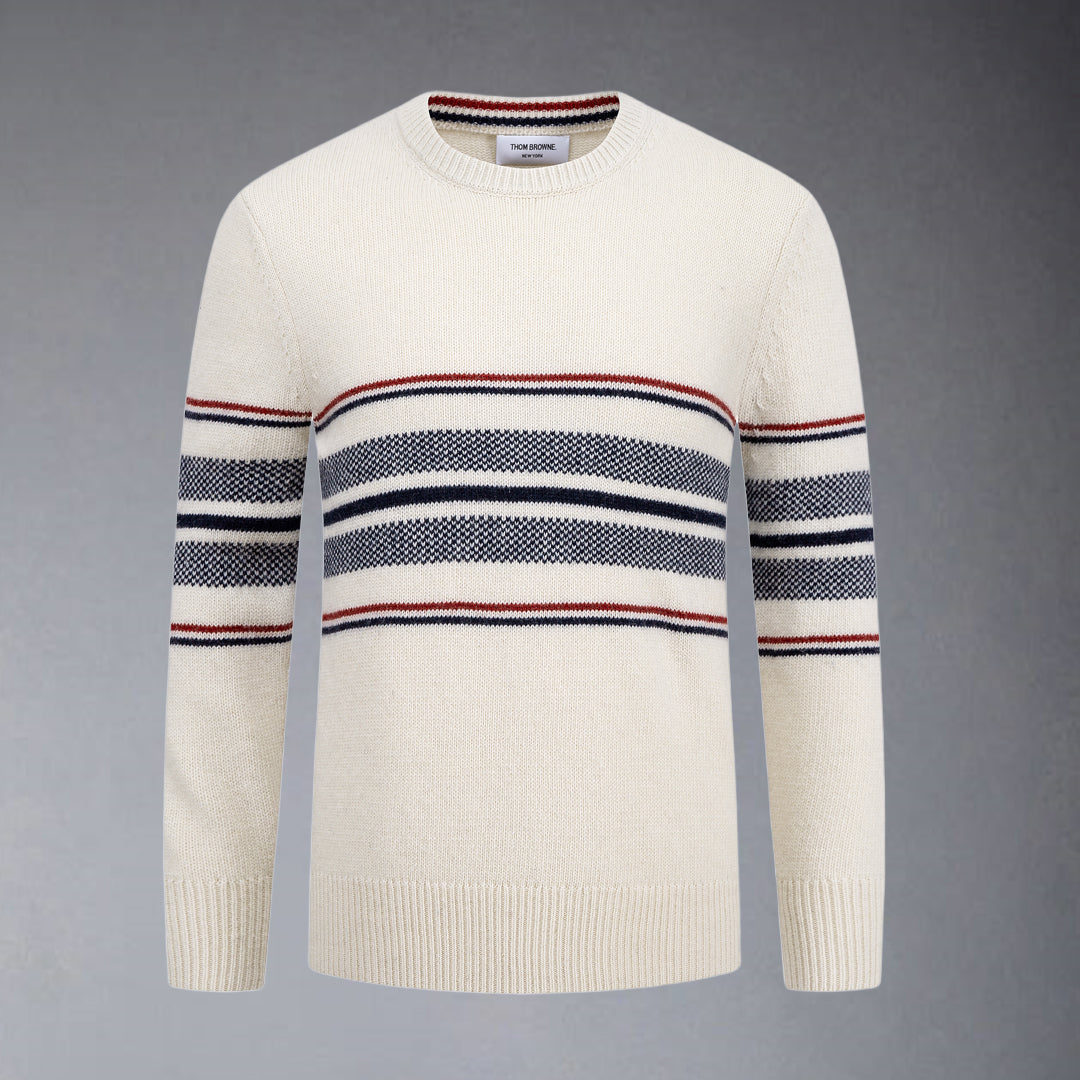 Round neck wool sweater