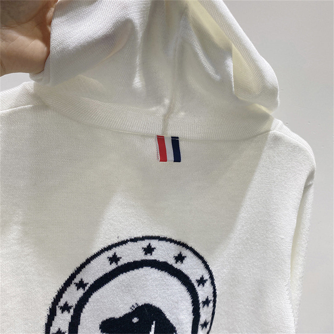 2025  Knitted Hoodie